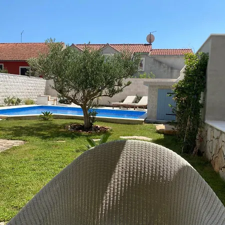 Mediterra Garden & Pool Villa